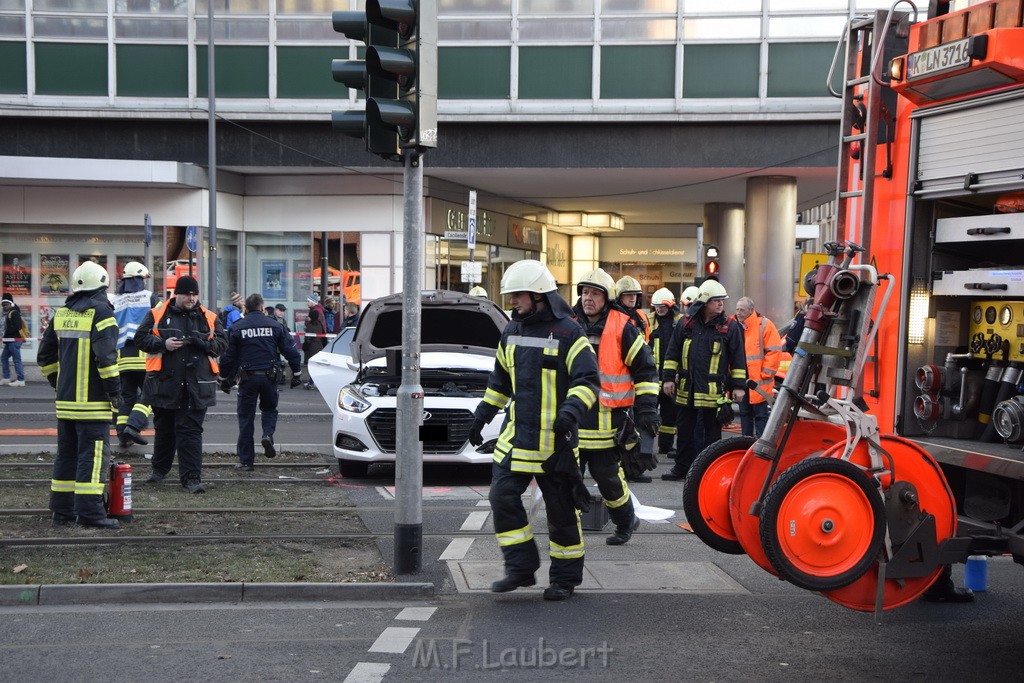 VU PKW Strab Koeln Mitte Pipinenstr Hohestr P078.JPG - Miklos Laubert